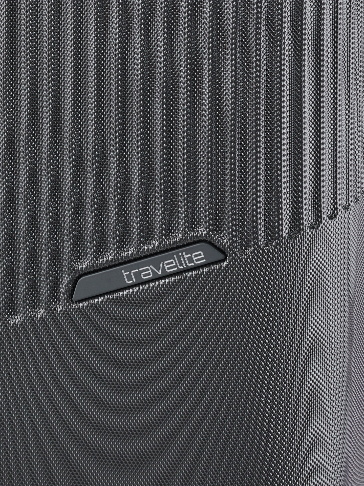 Bali Koffer von travelite in schwarz Nahaufnahme