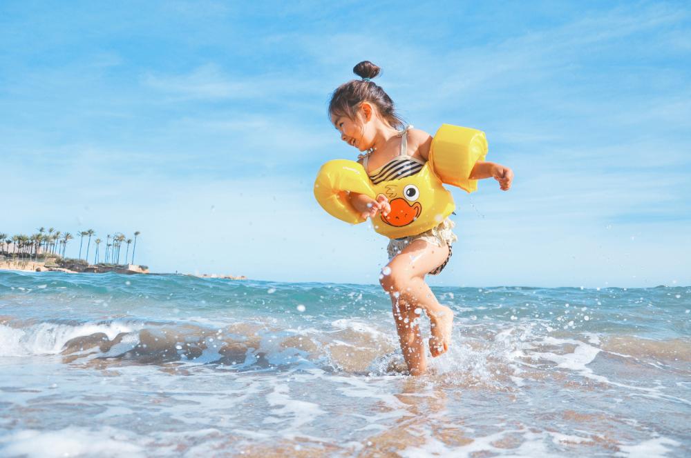 Kinder beim Strandurlaub