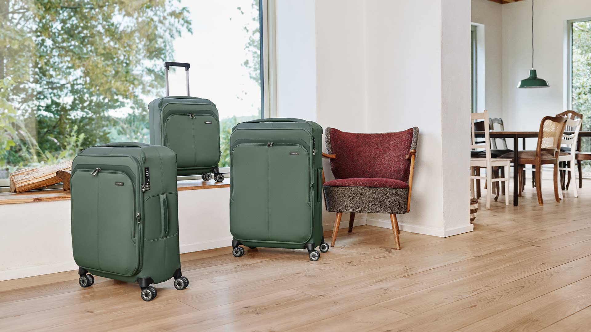 Kofferset Priima in oliv dreiteilig Kofferset Priima dreiteilig oliv im Wohnzimmer