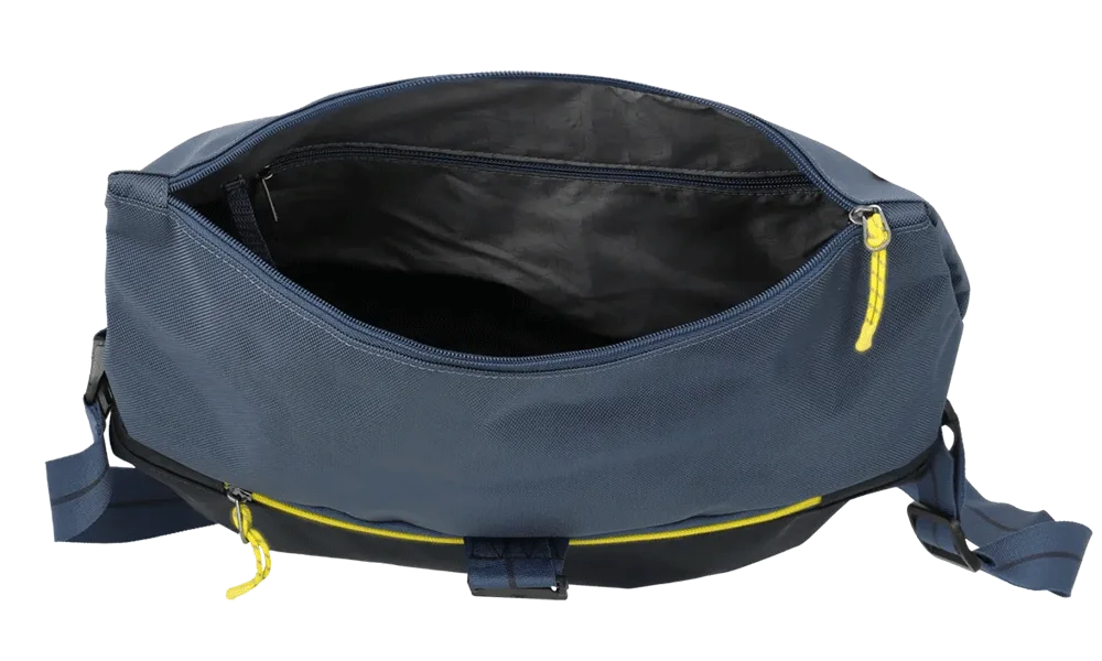 Große blaue Umhängetasche mit gelben Reißverschlussdetails, offene Innenansicht Offene blaue Umhängetasche mit weitem Hauptfach und gelben Reißverschlüssen, ideal für Alltag oder Reisen