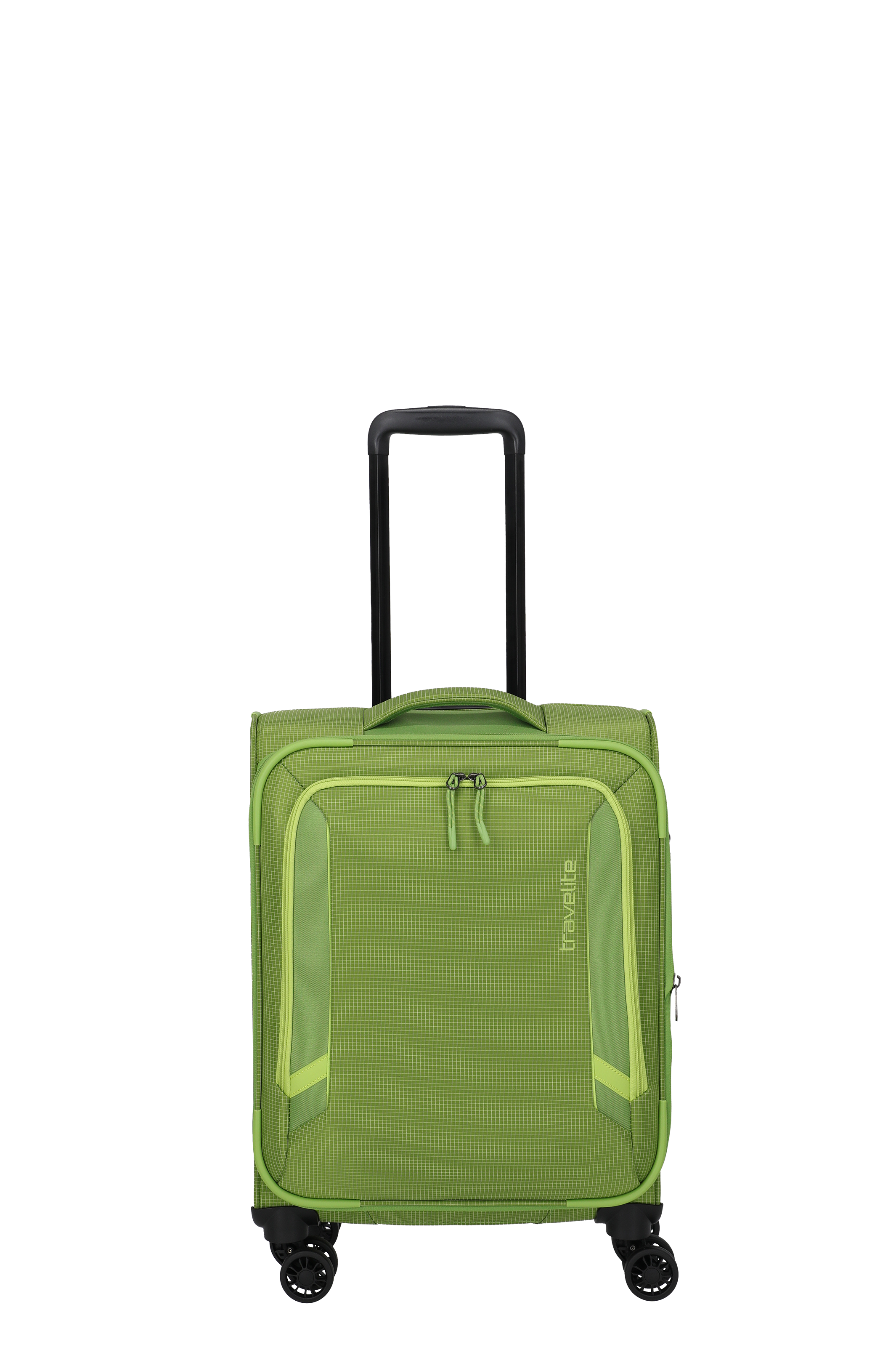 Une valise trolley vert clair de taille moyenne avec une poignée noire extensible est montée sur quatre roulettes noires sur un fond noir. La marque "travelite" est imprimée sur le côté, le compartiment principal est doté de deux fermetures à glissière.