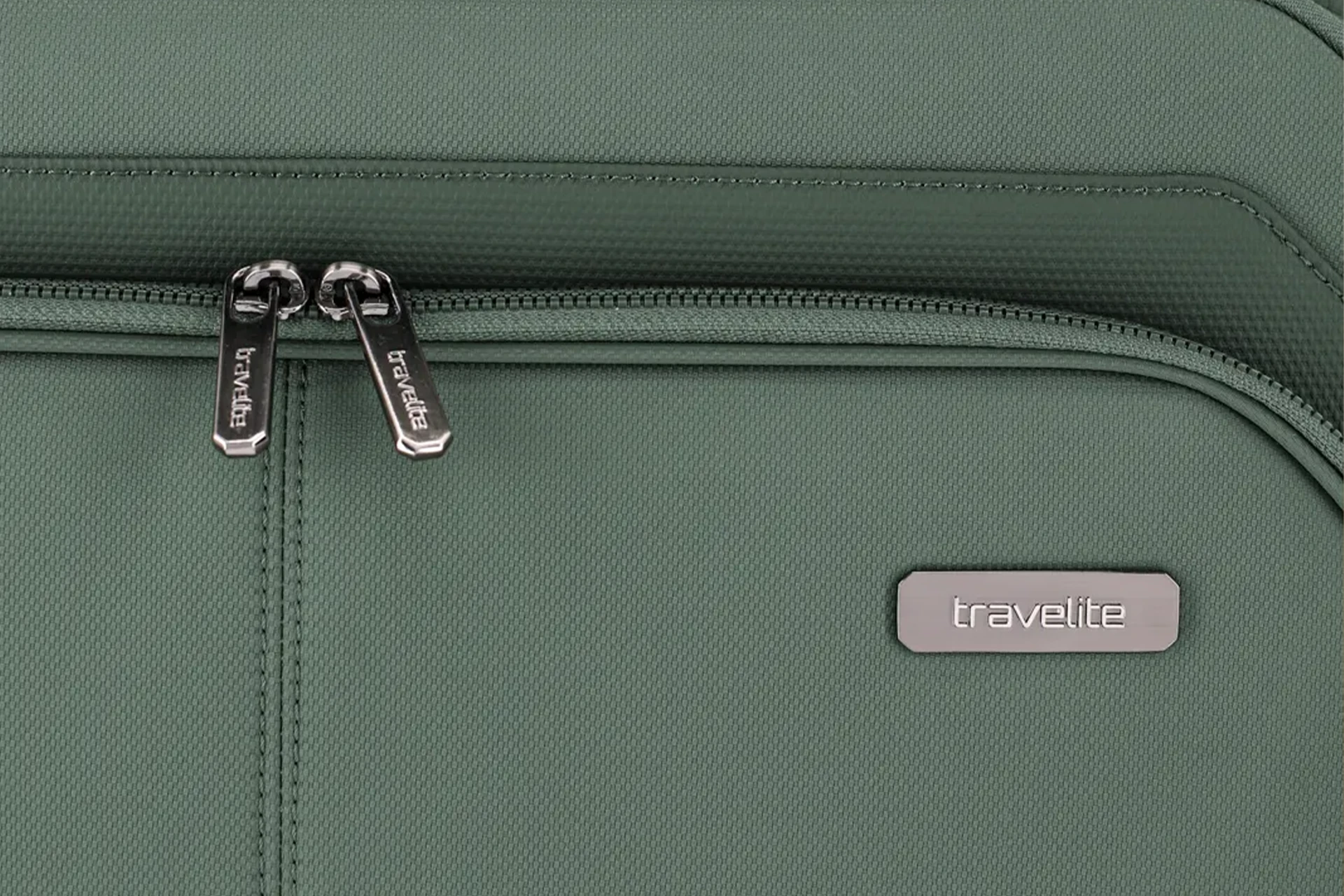 Nahaufnahme Priima Trolley in oliv travelite Emblem Weichgepäck-Koffer Priima in oliv von travelite Emblem Nahaufnahme