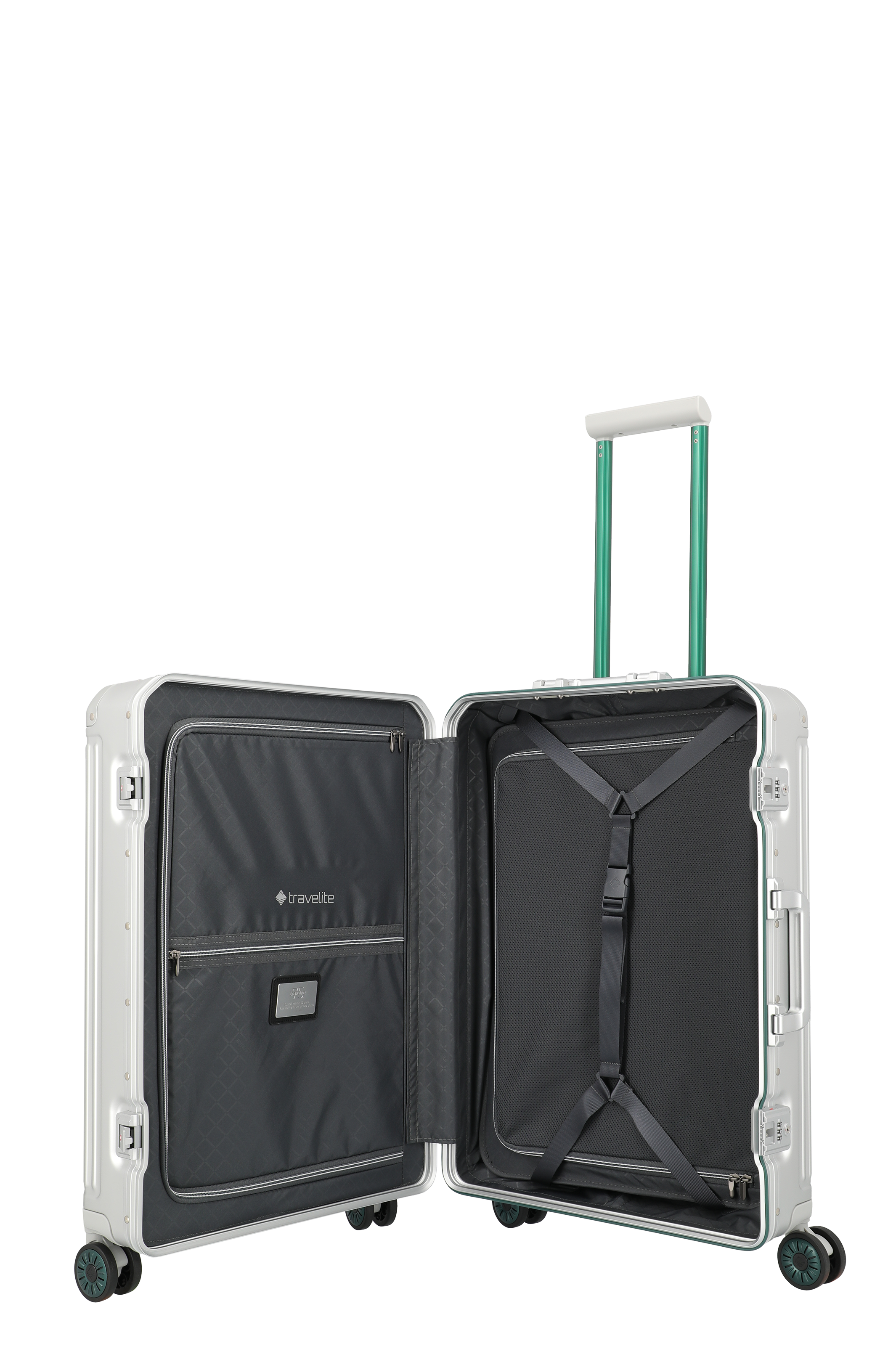 Geöffneter silberner Koffer von travelite mit Innenfächern und Packgurten