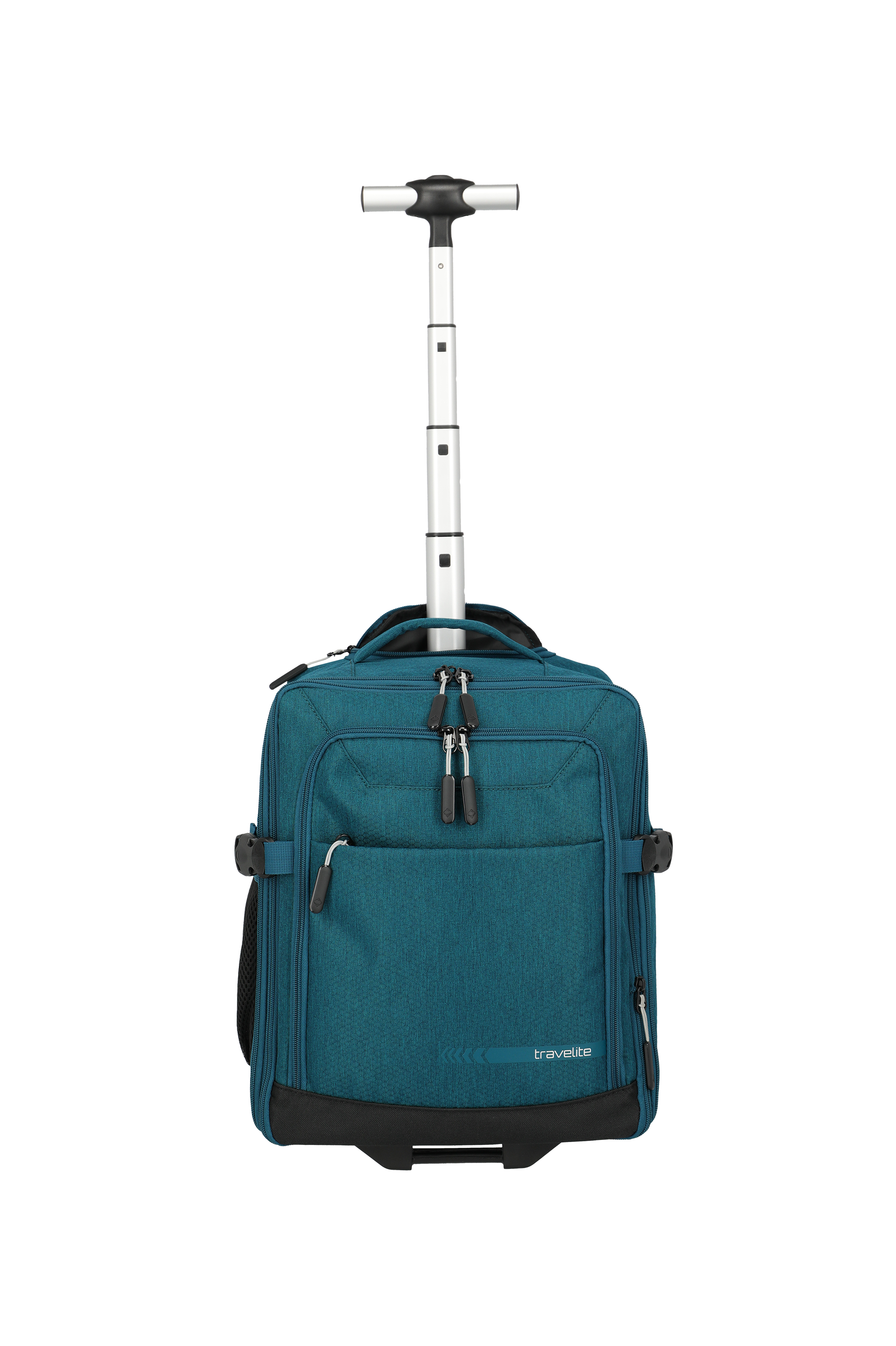 Ein türkisblauer Trolley-Rucksack mit einem silberfarbenen, ausziehbaren Griff vor einem schwarzen Hintergrund. Der Rucksack hat eine Vordertasche mit Reißverschluss und Tragegriffe oben. Unten befinden sich kleine Räder und der Schriftzug "travelite".