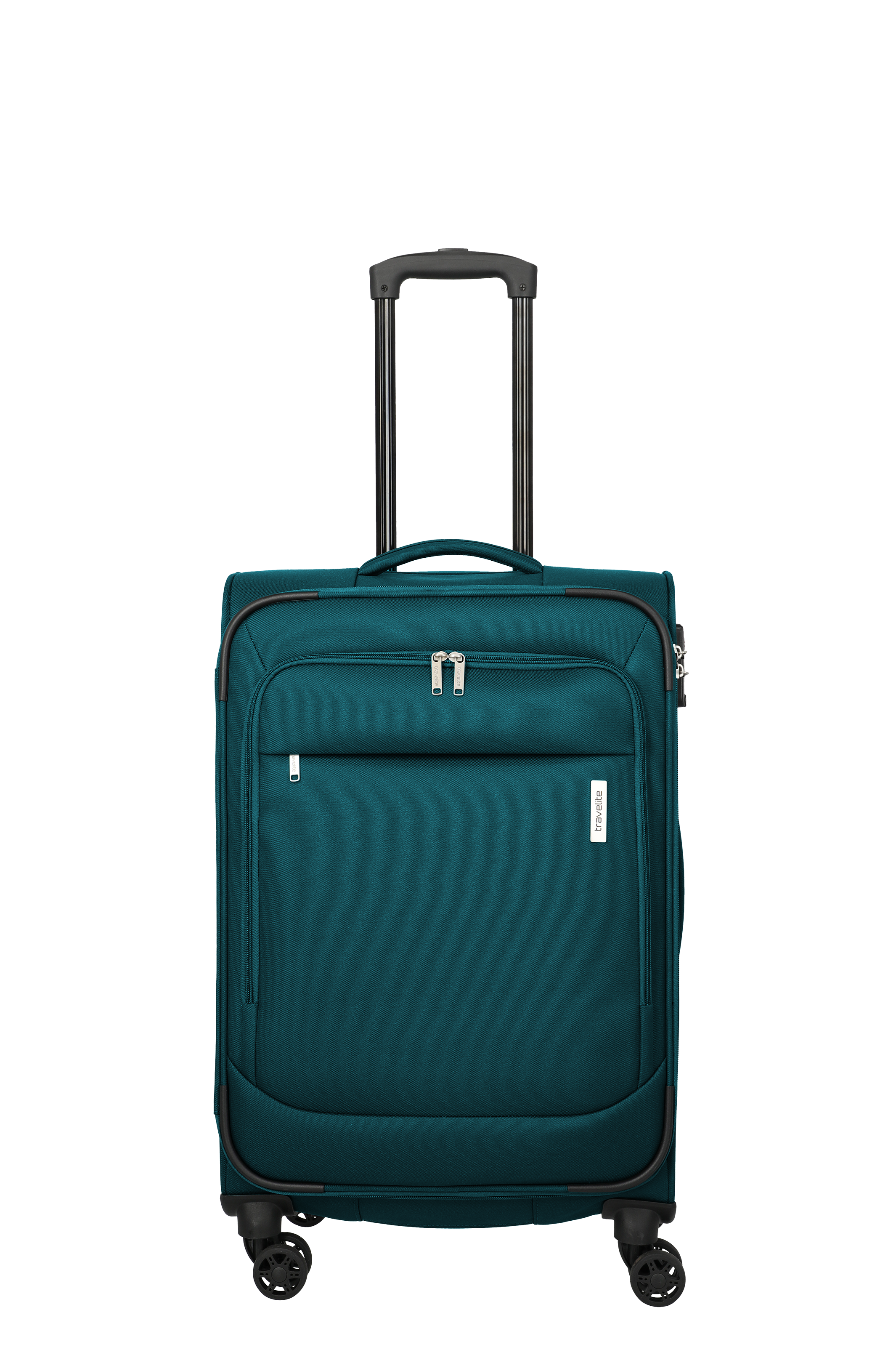 Ein aufrecht stehender, dunkelgrüner Trolley mit schwarzem Griff, Rollen und Umrandung. Er hat einen kleinen aufgesetzten Reißverschlussfach und den Schriftzug "travelite". Der Hintergrund ist schwarz.